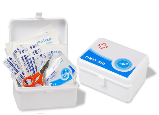 Saferlife SL-001 14*10.5*5.5cm Small Promotion Kit Wholesale First Aid Kit Gift Custom Mini First Aid Kit